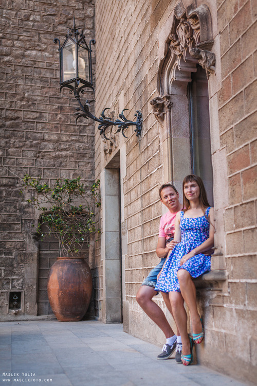 Paseo matutino de barcelona. Fotógrafo en Barcelona  Maslik Yulia