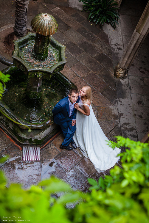 Дождливая фотосессия в Барселоне. Фотограф в Барселоне Испании Маслик Юлия