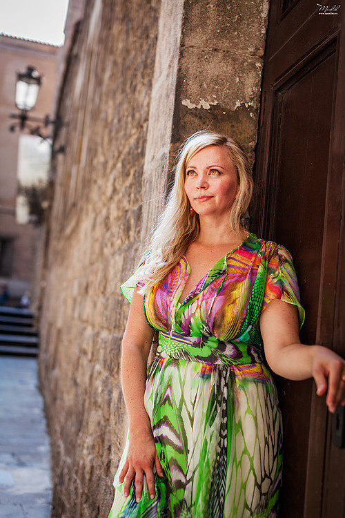 Sesión de fotos de mujeres en Barcelona. Fotógrafo en Barcelona  Maslik Yulia