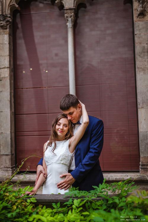 Fairytale photo shoot in Barcelona. Photographer in Barcelona Spain Maslik Yulia