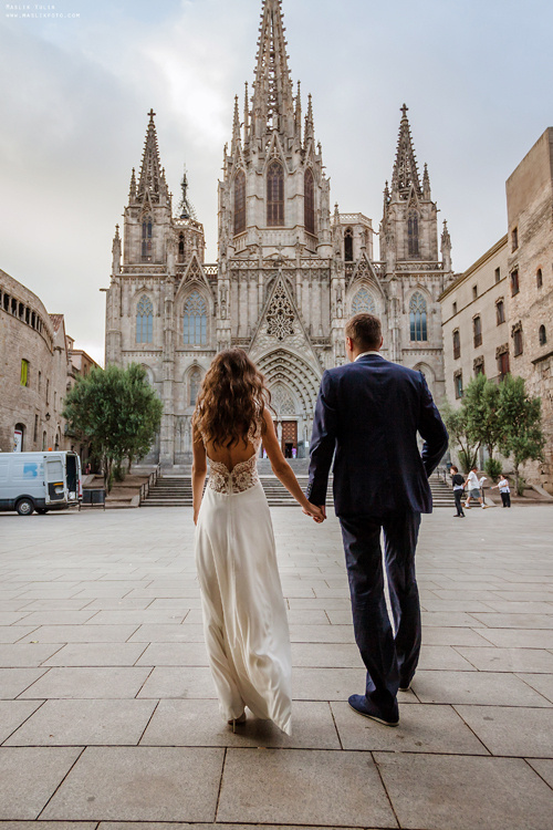 Fairytale photo shoot in Barcelona. Photographer in Barcelona Spain Maslik Yulia