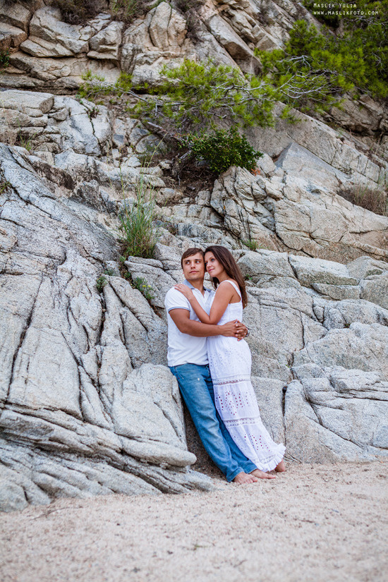 Sea photo session in Tossa de Mar. Photographer in Barcelona Spain Maslik Yulia