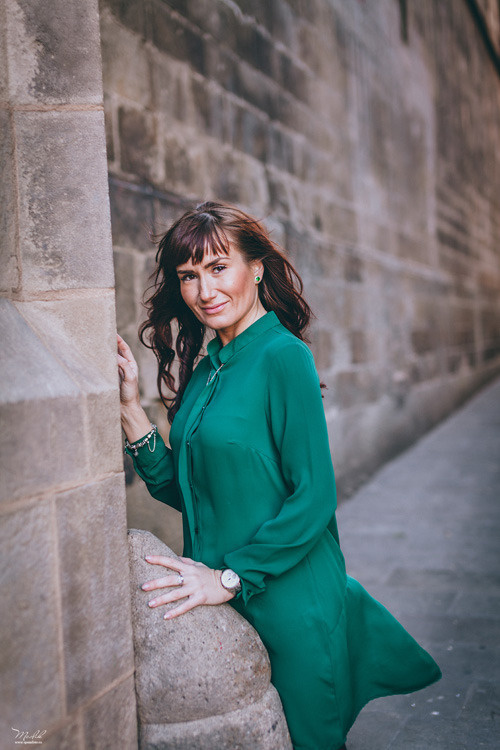 Sesión fotográfica de otoño en Barcelona. Fotógrafo en Barcelona  Maslik Yulia