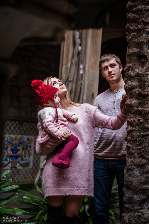 Sesión de fotos de invierno en Barcelona. Fotógrafo en Barcelona  Maslik Yulia