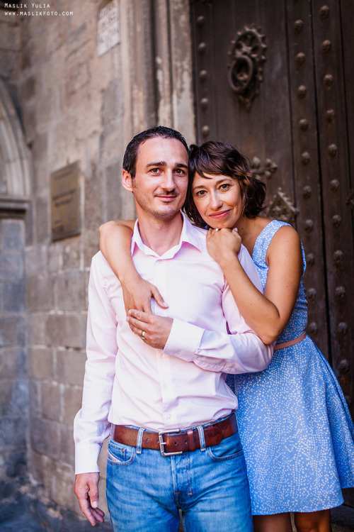Morning photo shoot in Barcelona. Photographer in Barcelona Spain Maslik Yulia