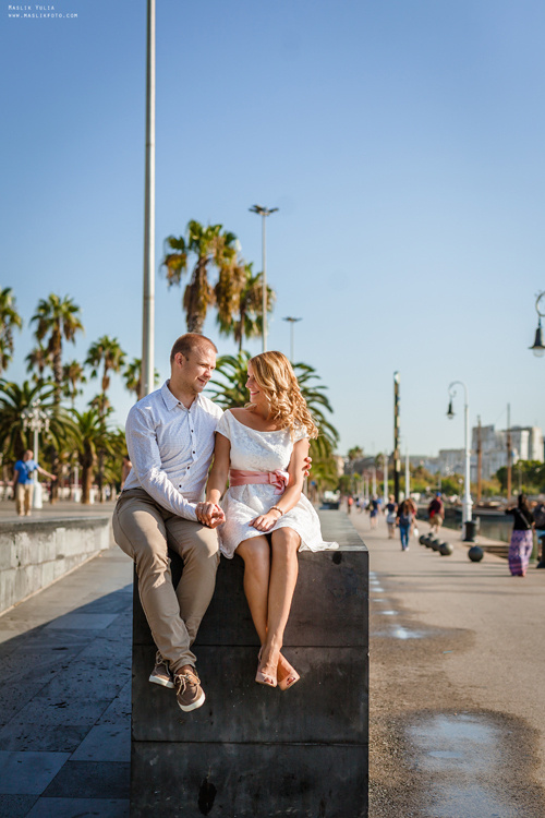 Przyjemna sesja zdjęciowa w Barcelonie. Fotograf w Barcelonie Hiszpanii Maslik Yulia