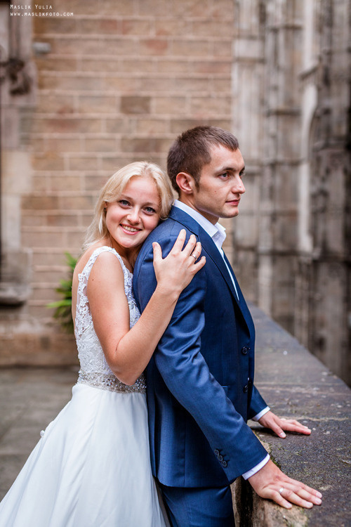 Дождливая фотосессия в Барселоне. Фотограф в Барселоне Испании Маслик Юлия