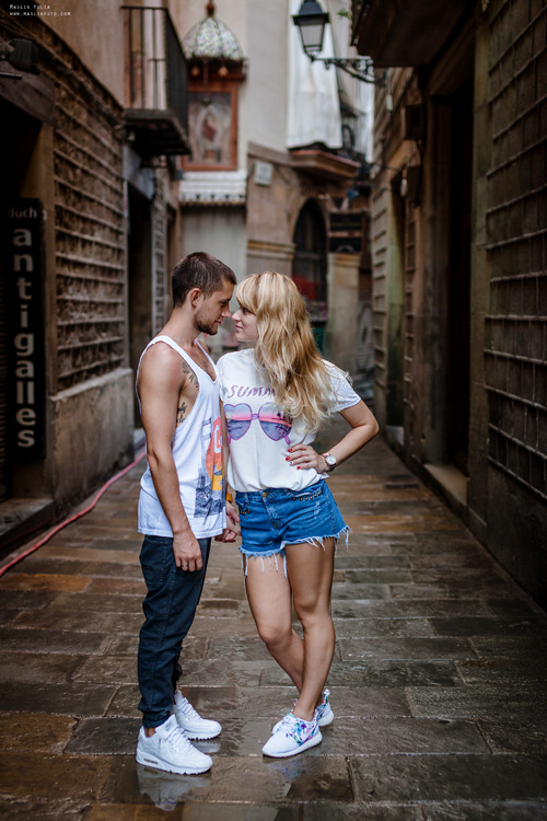 Динамичная фотосессия в Барселоне. Фотограф в Барселоне Испании Маслик Юлия