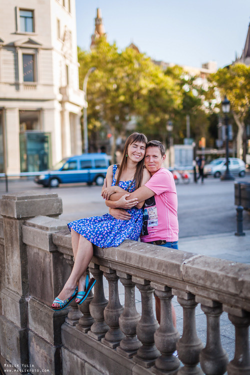 Paseo matutino de barcelona. Fotógrafo en Barcelona  Maslik Yulia