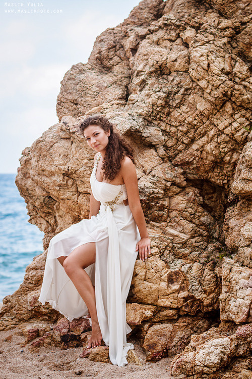 Sesión de fotos de boda de playa en España. Fotógrafo en Barcelona  Maslik Yulia