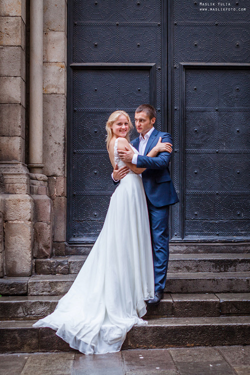 Дождливая фотосессия в Барселоне. Фотограф в Барселоне Испании Маслик Юлия