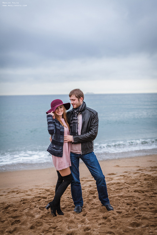 Sesión de fotos de invierno en Barcelona. Fotógrafo en Barcelona  Maslik Yulia