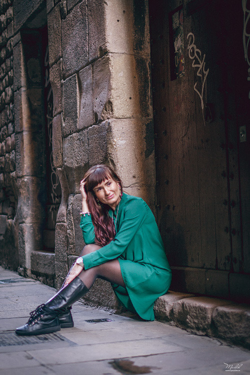 Sesión fotográfica de otoño en Barcelona. Fotógrafo en Barcelona  Maslik Yulia