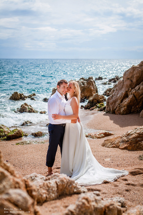 Дождливая фотосессия в Барселоне. Фотограф в Барселоне Испании Маслик Юлия