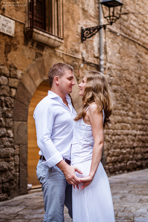 Wieczorna sesja zdjęciowa w Lloret de Mar. Fotograf w Barcelonie Hiszpanii Maslik Yulia