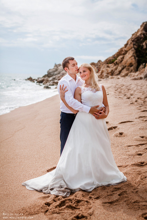 Дождливая фотосессия в Барселоне. Фотограф в Барселоне Испании Маслик Юлия