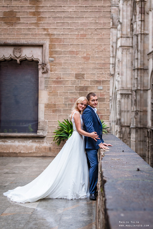 Дождливая фотосессия в Барселоне. Фотограф в Барселоне Испании Маслик Юлия