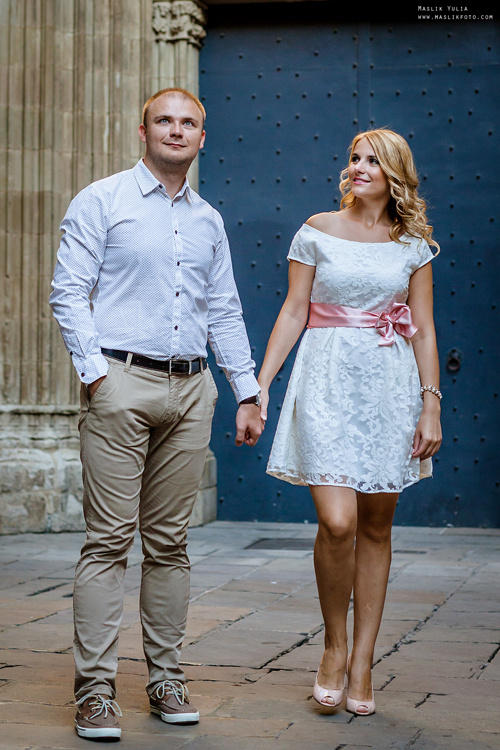 Przyjemna sesja zdjęciowa w Barcelonie. Fotograf w Barcelonie Hiszpanii Maslik Yulia