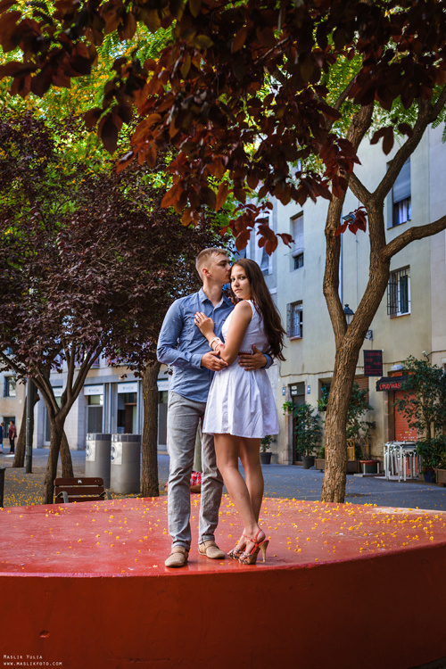 Summer photo shoot in Barcelona. Photographer in Barcelona Spain Maslik Yulia