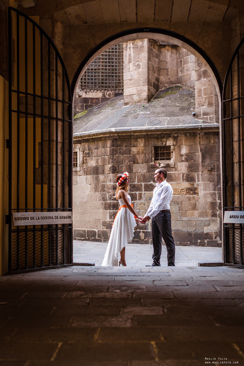 Sesión de fotos de boda en Badalona. Fotógrafo en Barcelona  Maslik Yulia
