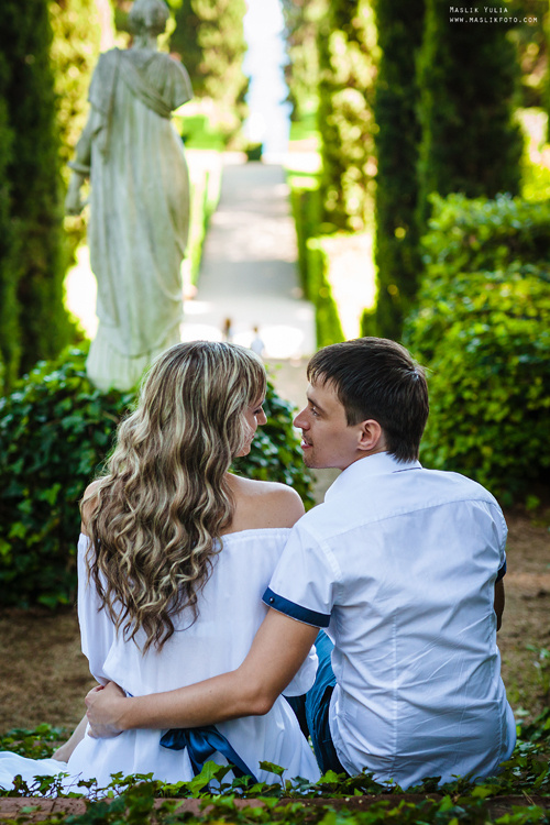 Sesión de fotos solares en Lloret de Mar. Fotógrafo en Barcelona  Maslik Yulia