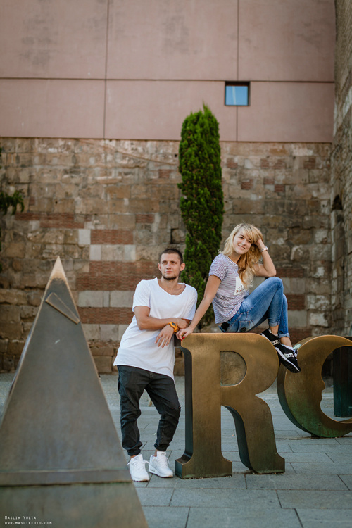 Динамичная фотосессия в Барселоне. Фотограф в Барселоне Испании Маслик Юлия