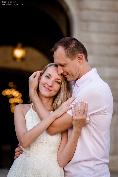 Sesión fotográfica familiar de verano en Barcelona. Fotógrafo en Barcelona  Maslik Yulia