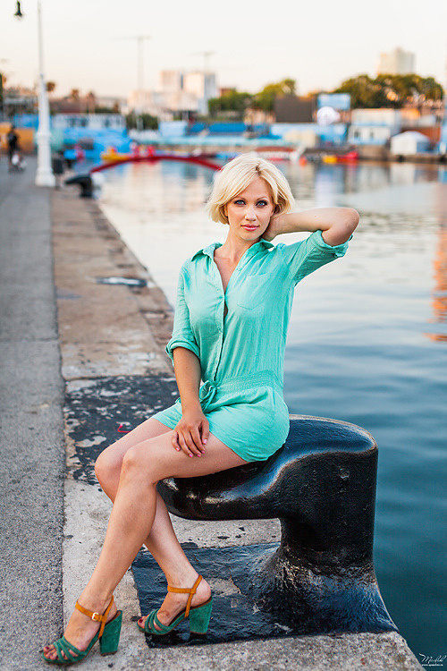 Sesión de fotos de retrato en el Park Güell. Fotógrafo en Barcelona  Maslik Yulia