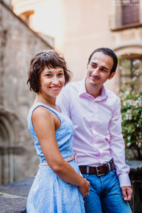 Morning photo shoot in Barcelona. Photographer in Barcelona Spain Maslik Yulia