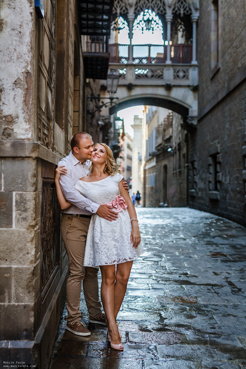 Przyjemna sesja zdjęciowa w Barcelonie. Fotograf w Barcelonie Hiszpanii Maslik Yulia