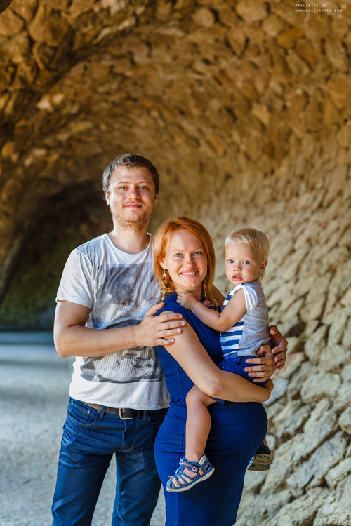 Фотосессия беременности в Парке Гуэль. Фотограф в Барселоне Испании Маслик Юлия