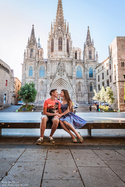 Paseo matutino de barcelona. Fotógrafo en Barcelona  Maslik Yulia