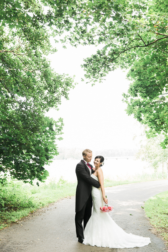 Anniina ja Antti, dokumentaarinen hääkuvaus Villa Katayssa