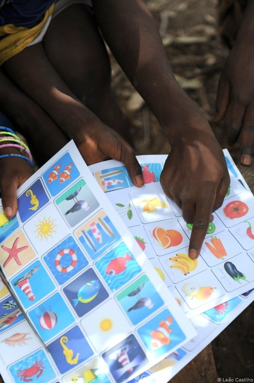 Photos of volunteer work at Senegal. Simbahalu