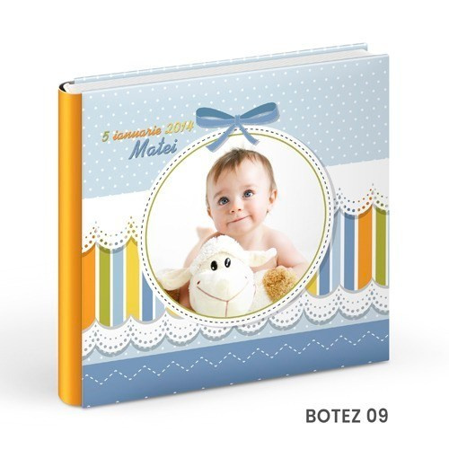 - Copertă delicată pentru album de botez cu tematică copilărie  - Model vesel de copertă album foto botez pentru fetiță/băiețel  - Album de botez cu copertă personalizată și design elegant  - Copertă colorată și jucăușă pentru albumele de botez.alinofotostudio,fotograf Botoșani ,fotograf Iași,fotograf Suceava ,Alin chirila fotograf, album botez, Photobook , servicii fotobotez,servicii foto video botez 