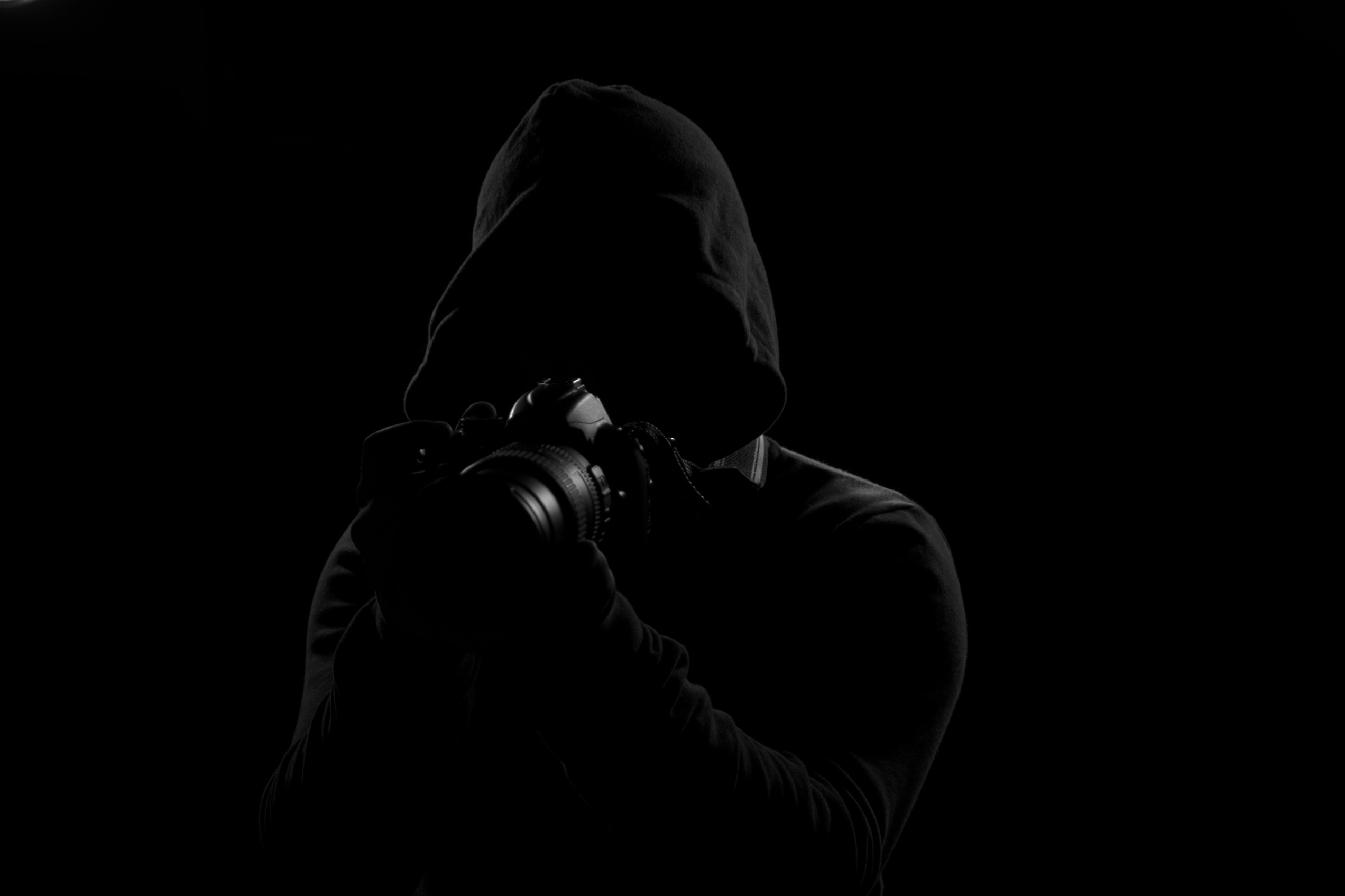 CAFE DEL PHOTO #91 «Соль Земли». Памяти Сальгадо. Școala de fotografie lui Roman Ribaliov. Orașul Chișinău, Moldova