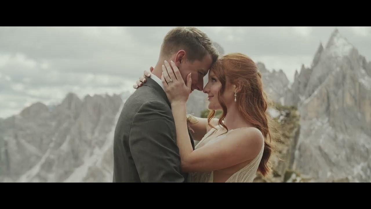 Portfolio. Iceland elopement wedding videographer