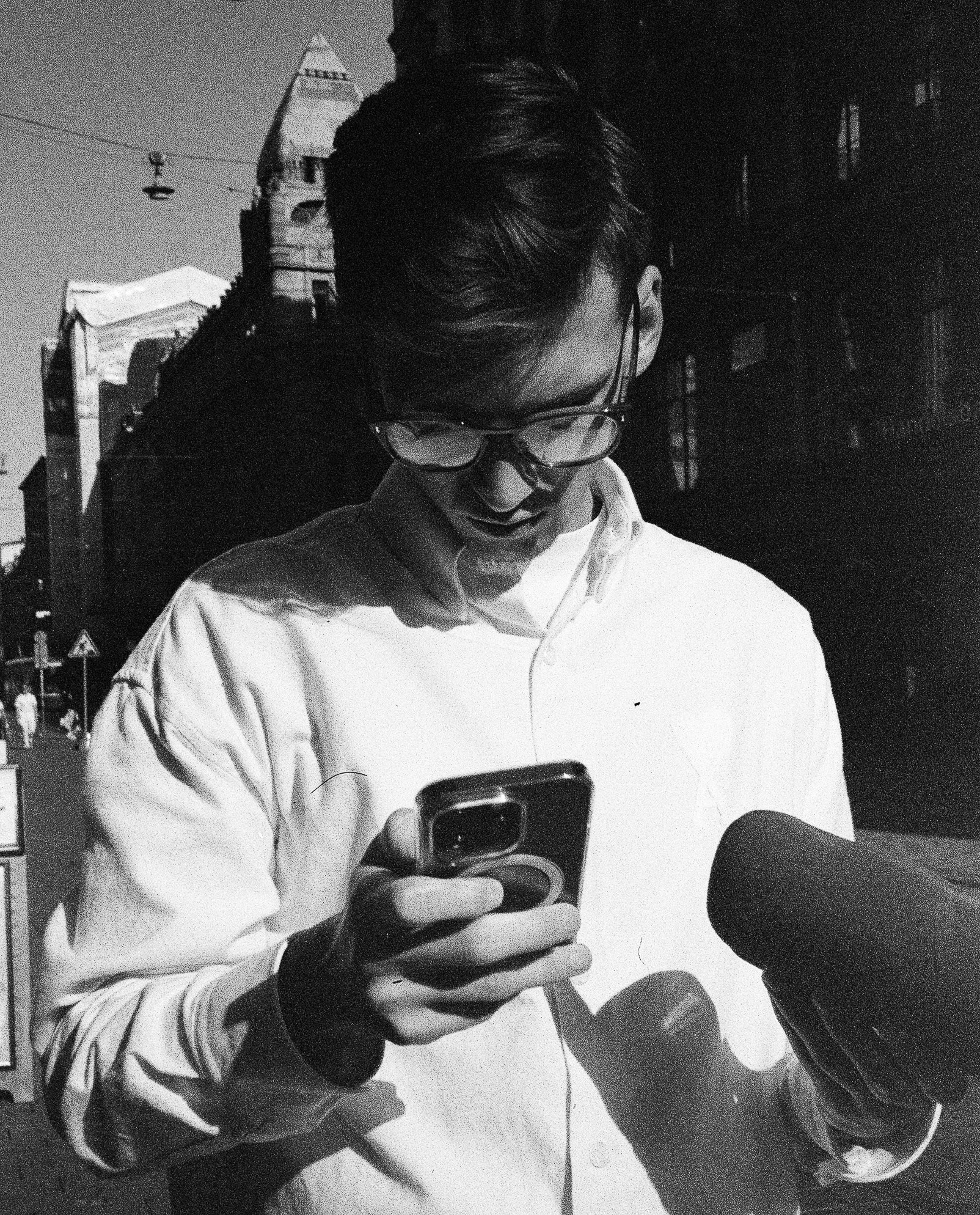 Contact. Nikita Kraskowski