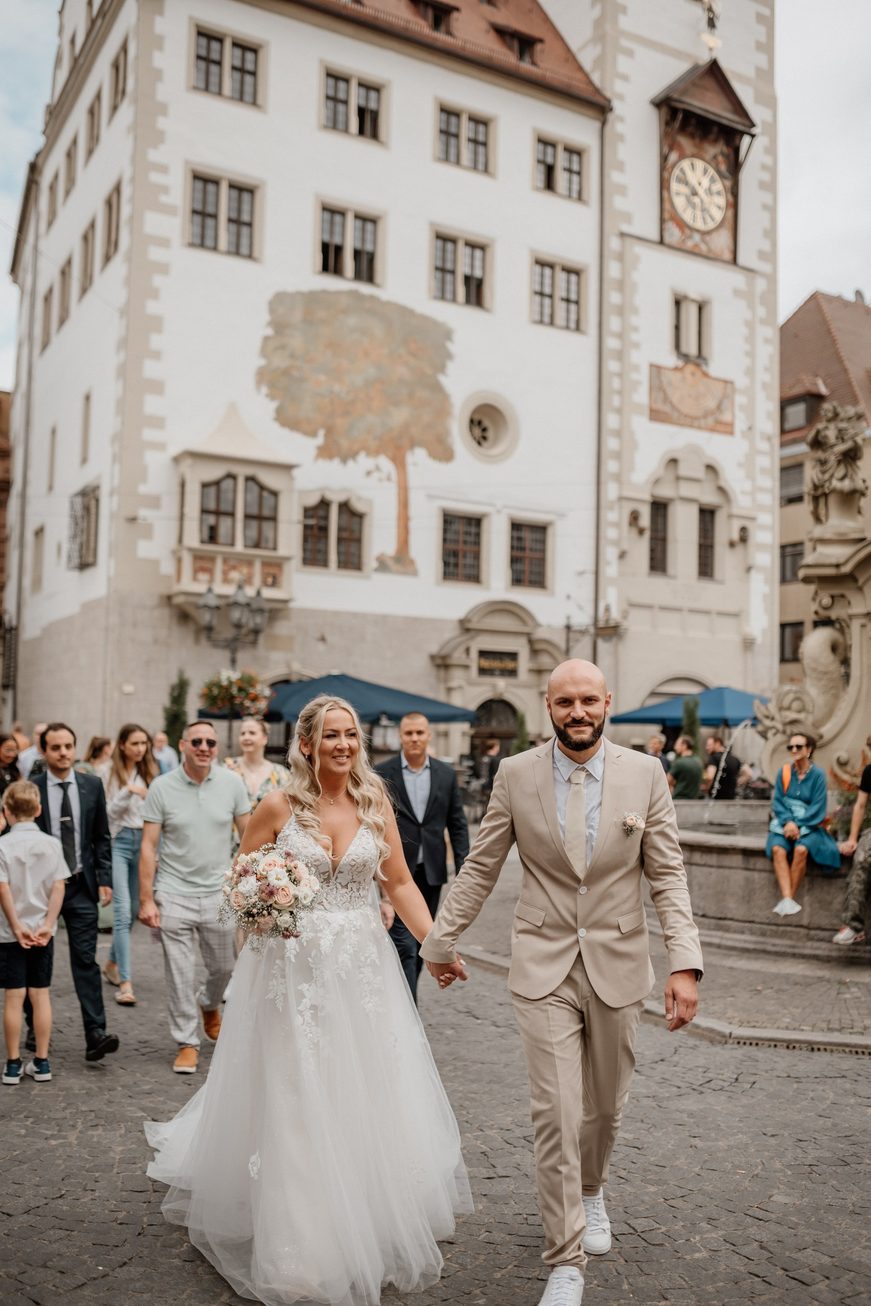 Hochzeitsreportagen & echte Liebesgeschichten | Blog von Anna Saribekyan. Anna Saribekyan – Beste Hochzeitsfotografin in Würzburg, Top 10 in Deutschland