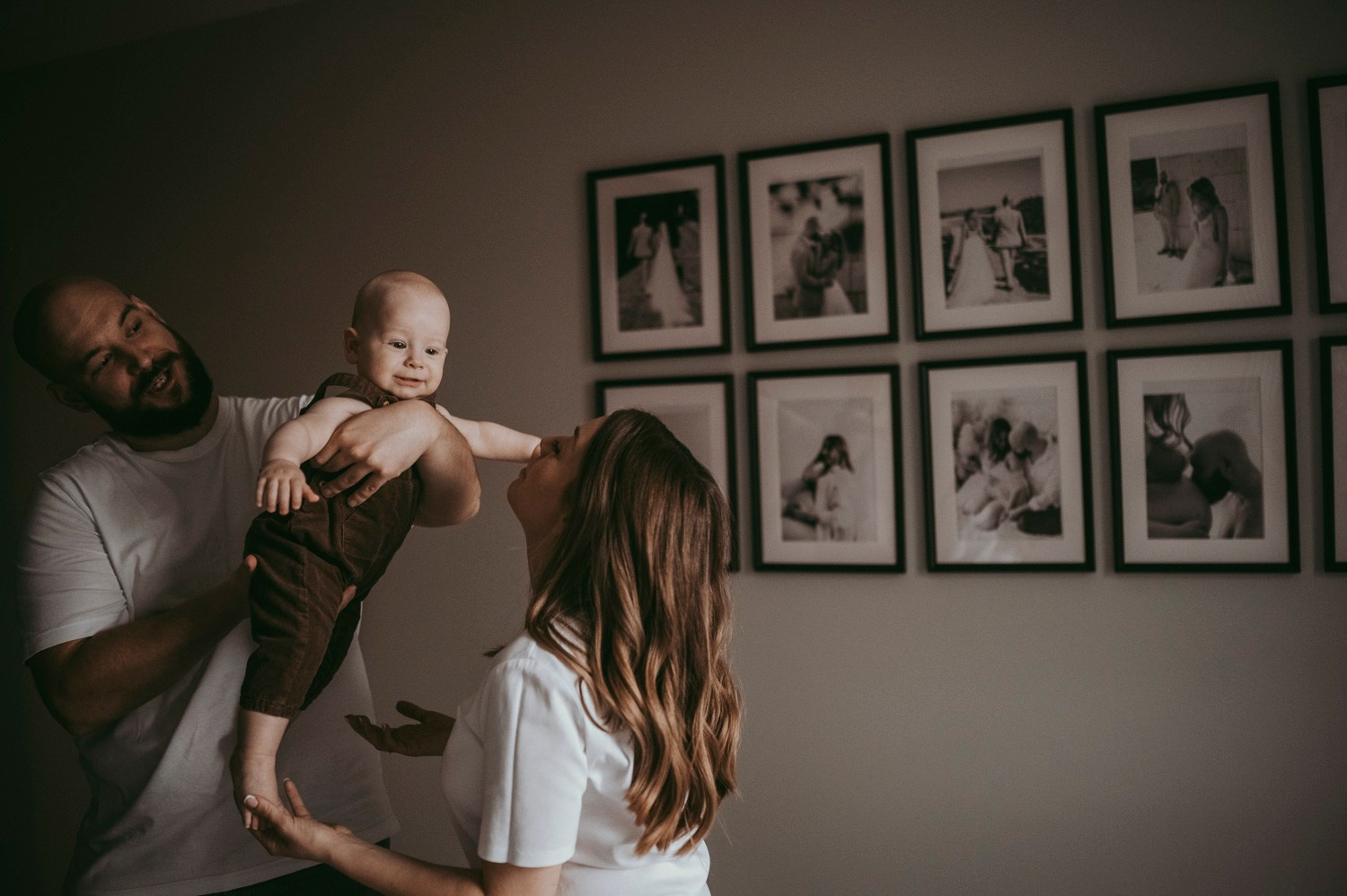 Filipova prva proslava rodjendan kod kuce. Deciji i porodicni fotograf u Beogradu Oksana Skendzic