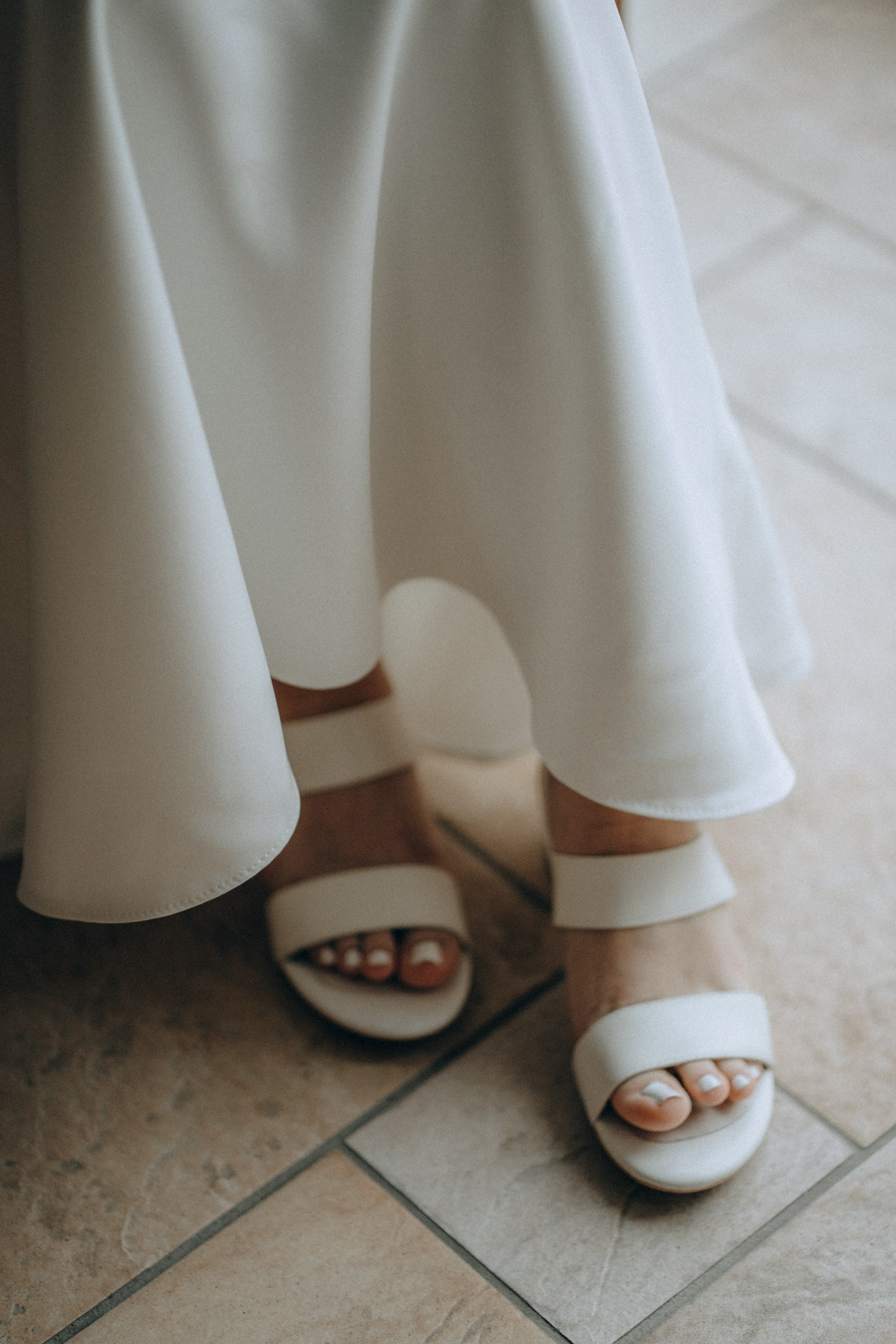 Свадебная фотография в Дрездене — детали образа невесты