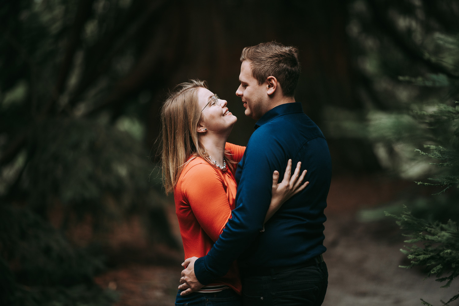 Hochzeit, braut, braeutigam, Brautpaar, Hochzeitsfeier, kirchlichetraung, liebe, emotional, freietraung, Hochzeitspaar, liebevolle, Fotograf in konstanz, konstanz fotograf,  fotografischebegleitung, fotografische Begleitung, fotos, Hochzeitsfotos, liebe, für immer, bodensee, konstanz, Mainau, Reichenau, fotografin auf der Mainau, schwarzweiss, bunt, fotograf, fotografin, Hochzeitsfotograf, Hochzeitsfotografin, Wedding, weddingbilder, photos, Photograf, mit liebe zum Detail, Seestrasse, Standesamt, Kirche, Trauung Standesamtliche trauung