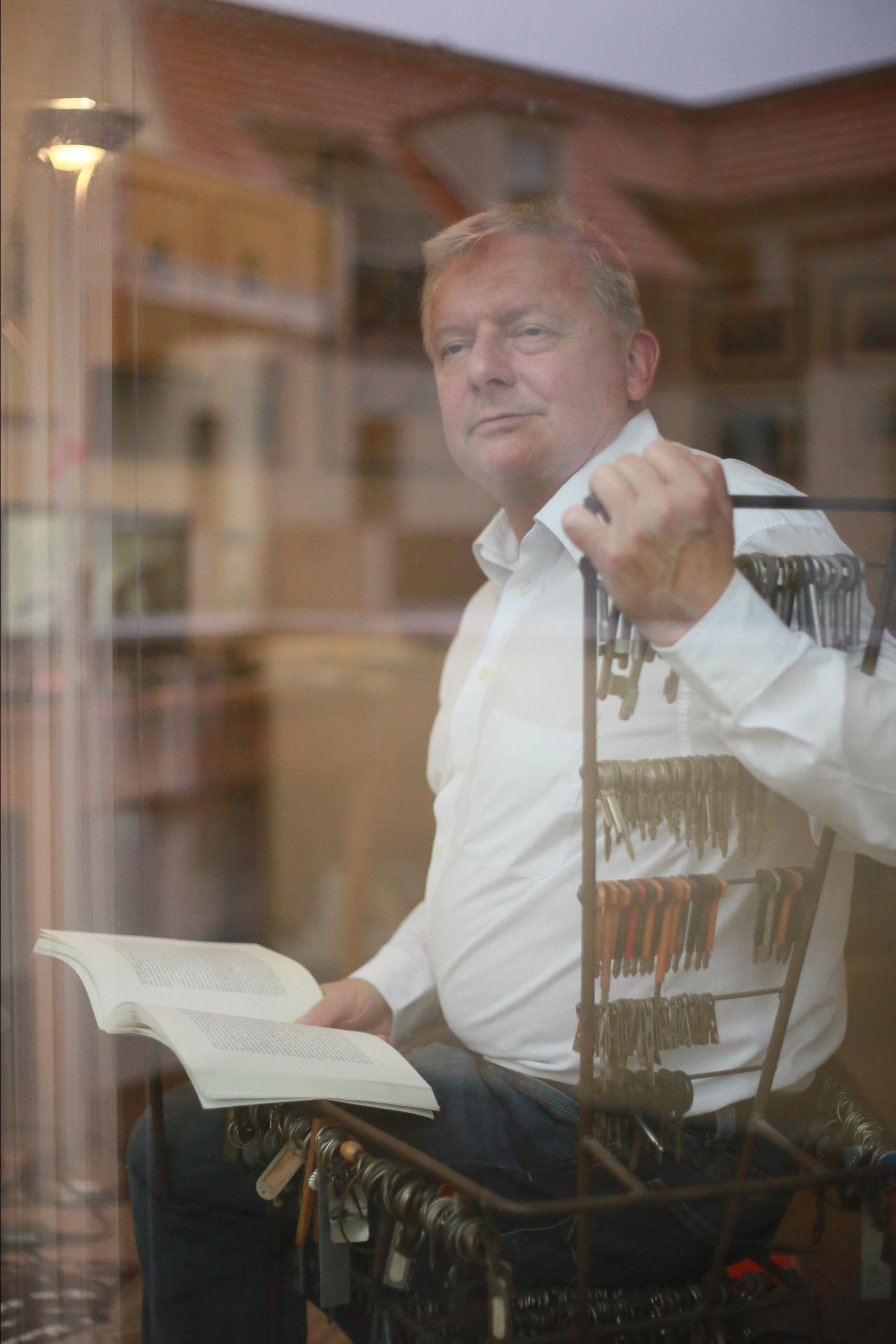 Annonces. Natalia Bogdanovska. Films et photographie corporate en France