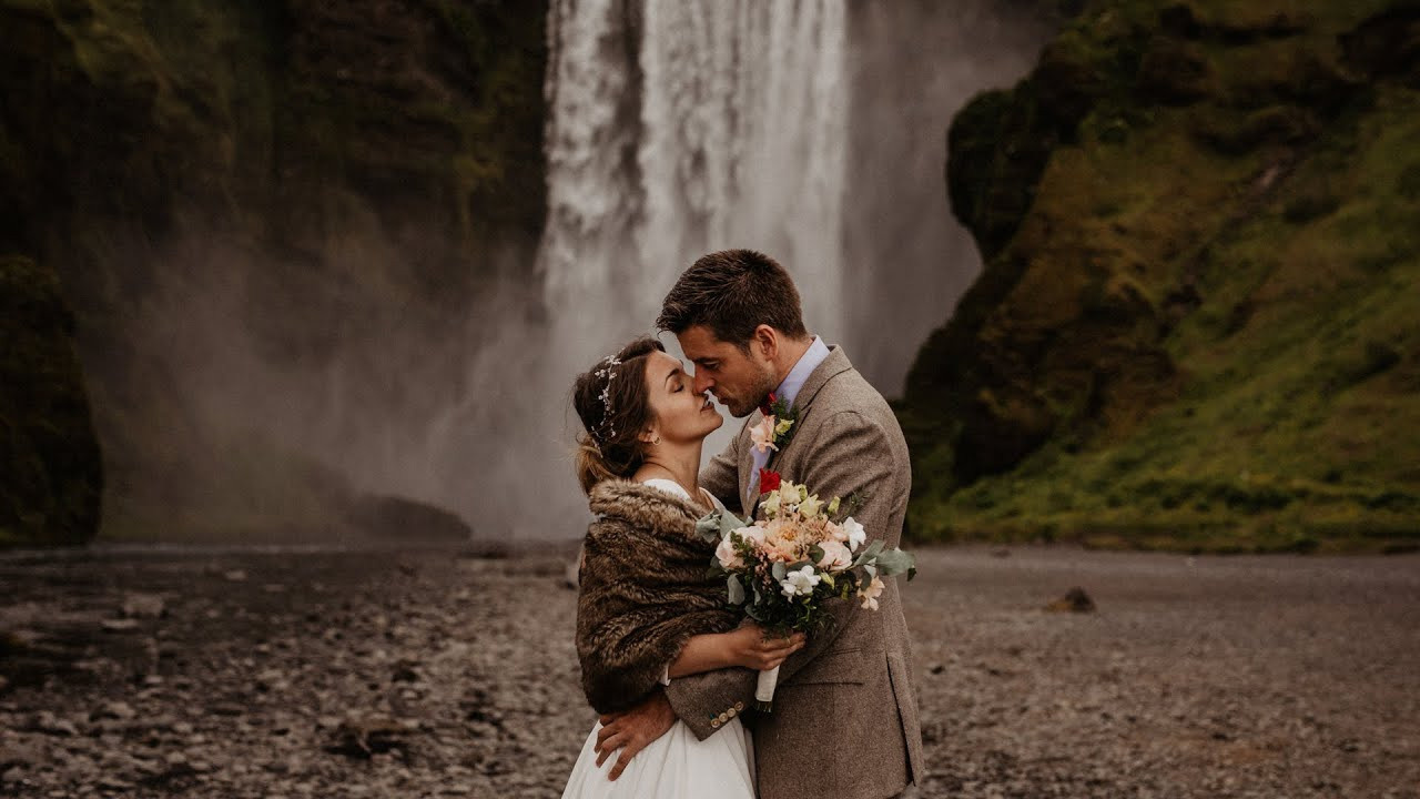 Wedding videographer in Iceland. Iceland elopement photographer & videographer