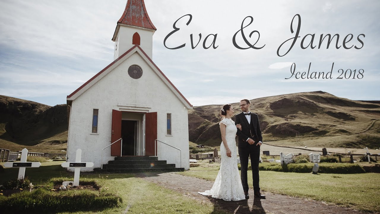 Wedding videographer in Iceland. Iceland elopement photographer & videographer