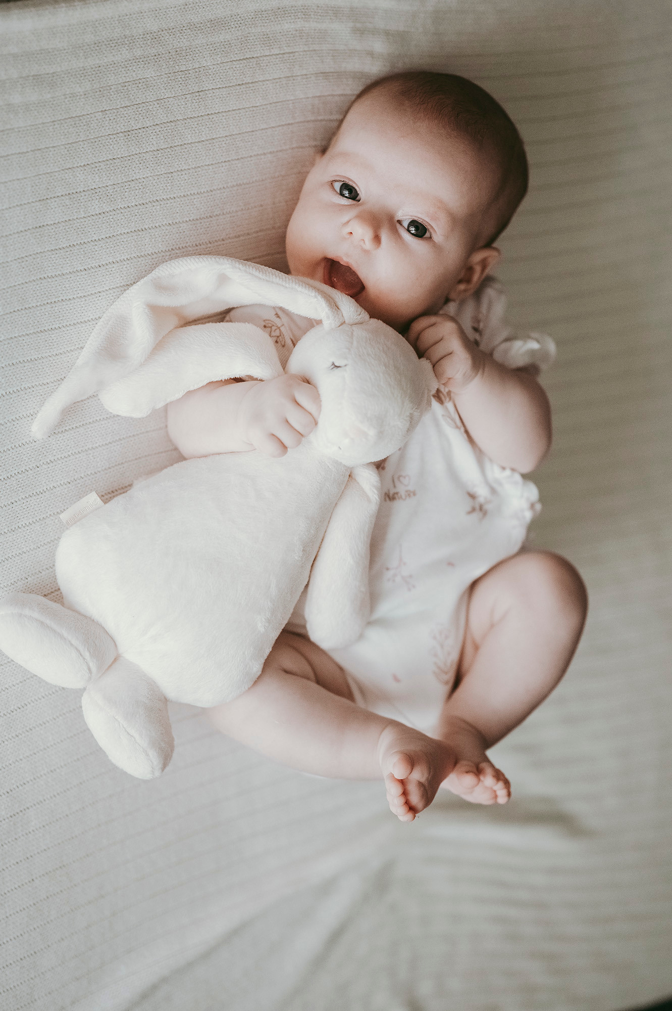 Filip / krstenje. Deciji i porodicni fotograf u Beogradu Oksana Skendzic