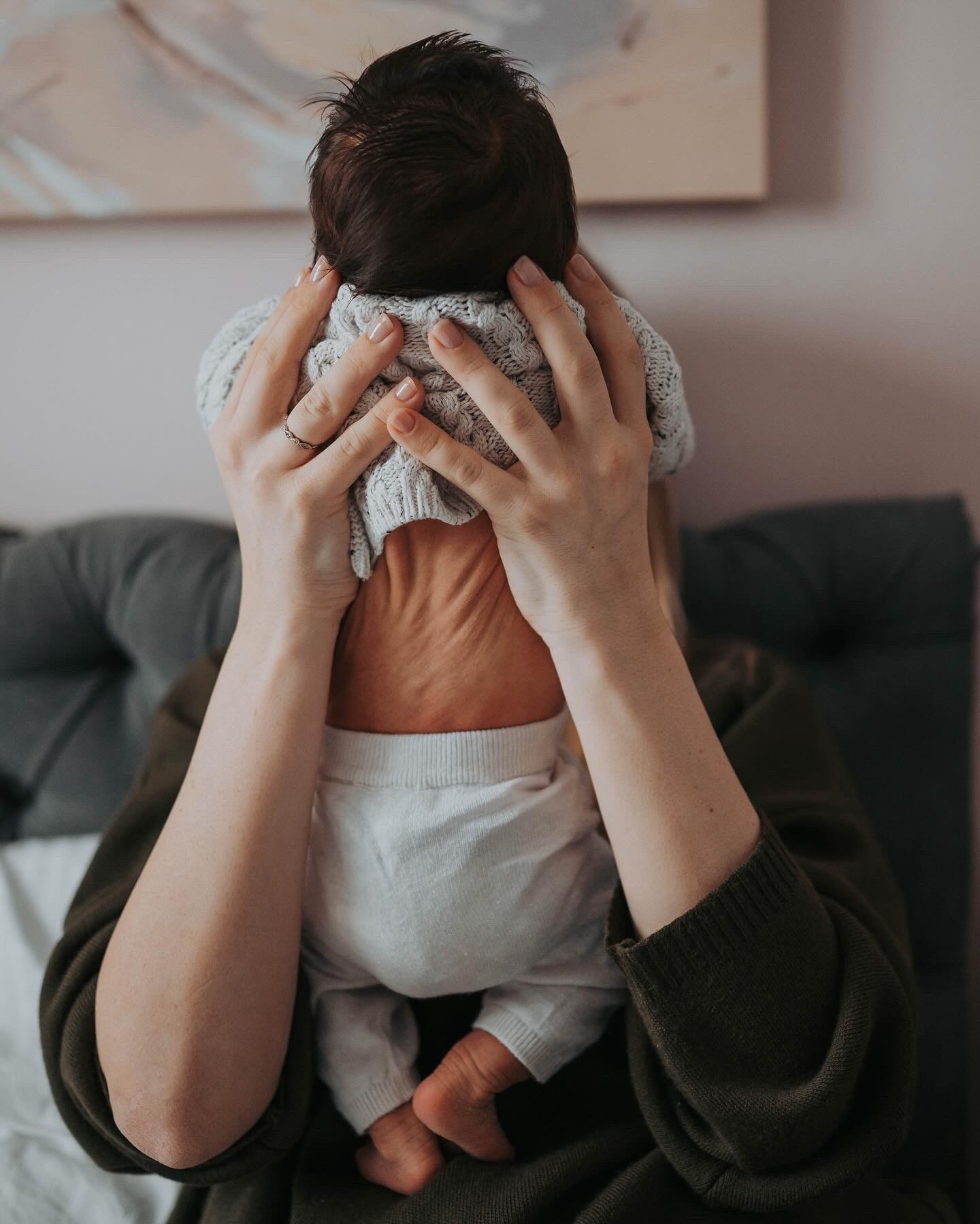 FOTOGRAFISANJE BEBA KOD KUĆE. Dečiji i porodični fotograf