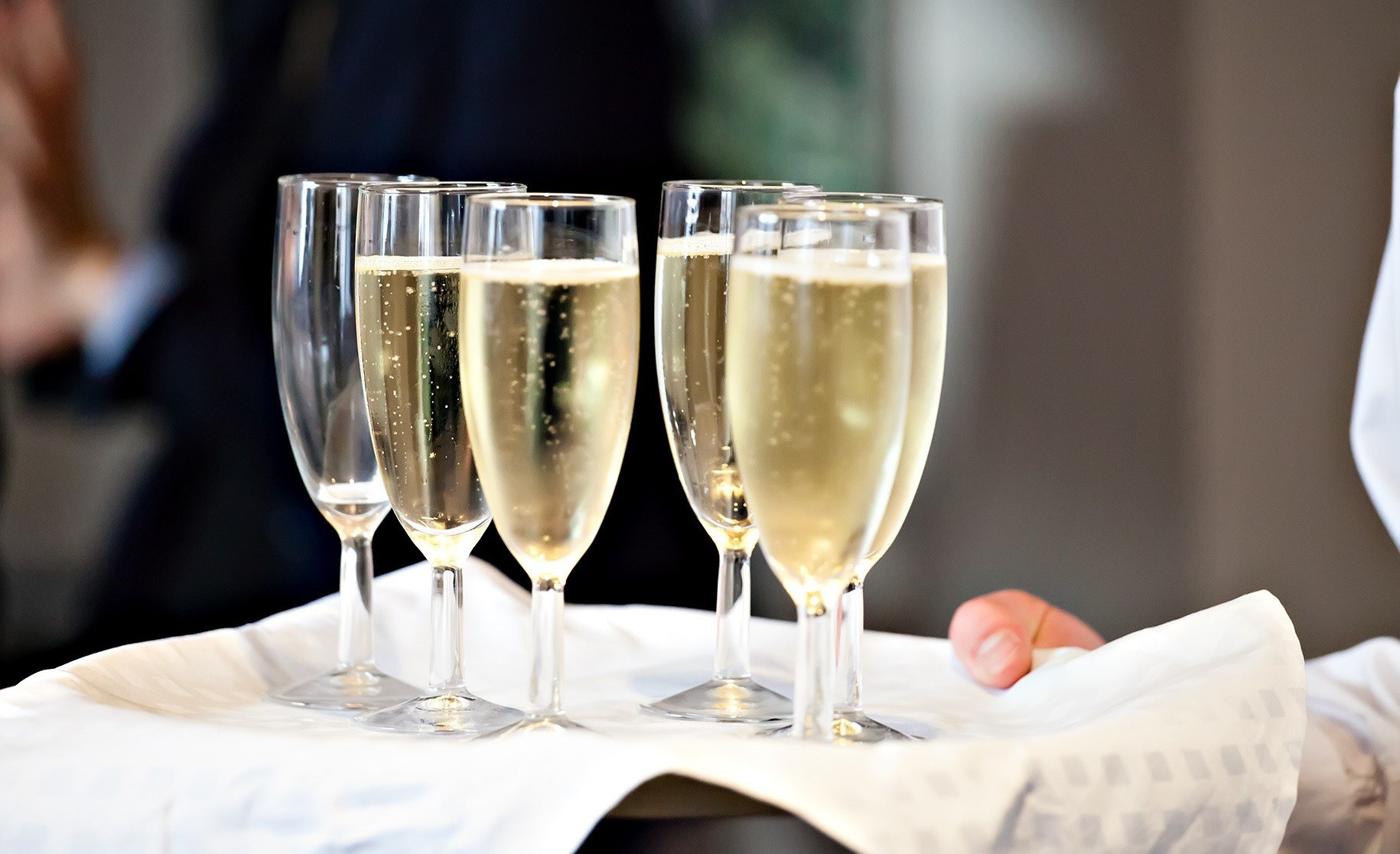 Bryllupsfotograf og videograf med fagskoleutdannelse