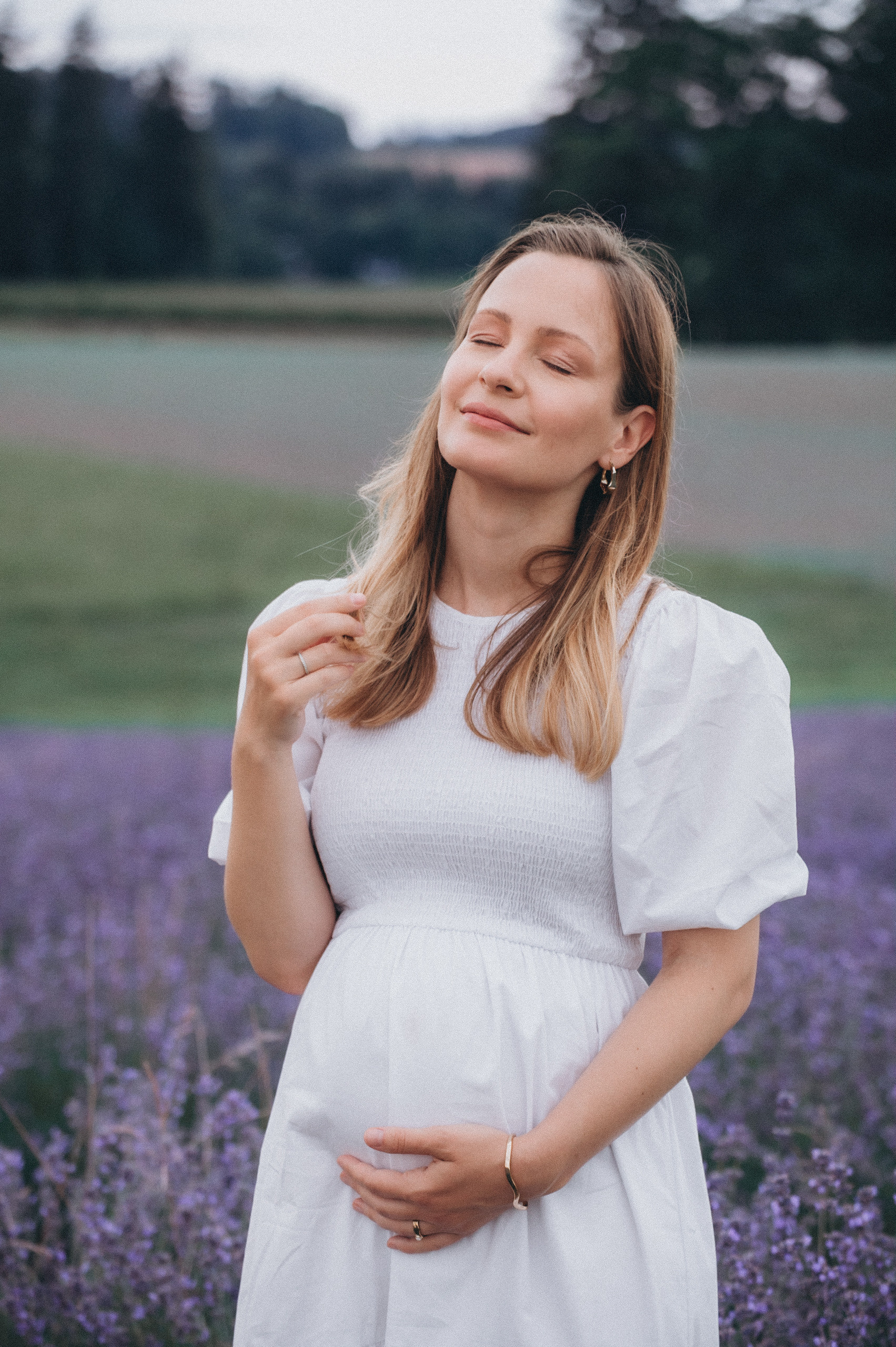 Schwangerschaftsfotografie I Babybauch I Fotografin Lily Walter Regensburg I München. Lily Walter | Hochzeitsfotografin Regensburg | München