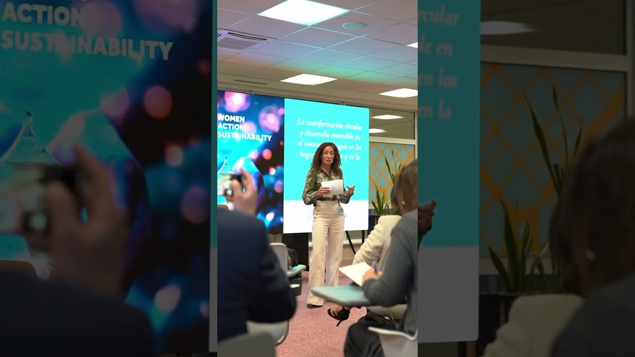 Events Photography and Videography in Barcelona. Events Coverage. Barcelona Brand Photographer and Videographer Oxana Dia